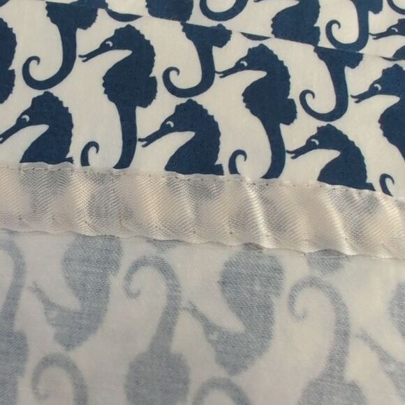 J. Crew Blue & White Seahorse Print Pencil Skirt Size 00‎ Women's - Picture 5 of 8